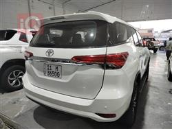 تۆیۆتا فرۆنتلاندەر